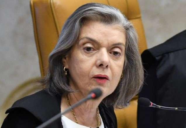 Ministra Cármen Lúcia dá 48 horas para Ministério da Justiça explicar dossiê