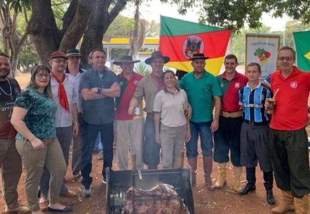 Bolsonaro surpreende "gauchada" em Brasília