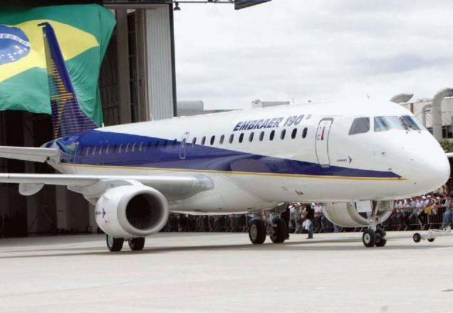 Justiça do Trabalho vai analisar demissões da Embraer