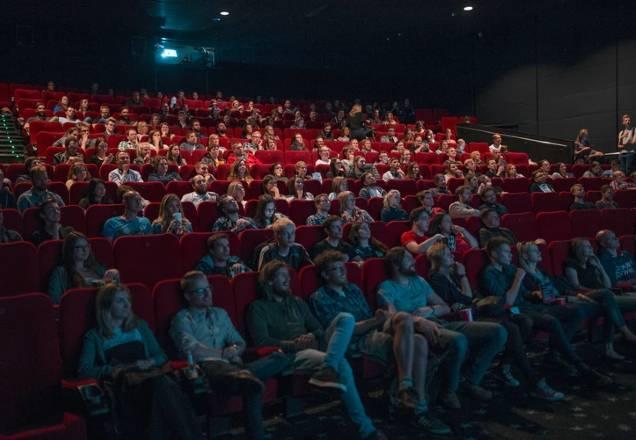 SP: cinemas e teatros podem ser reabertos no próximo mês