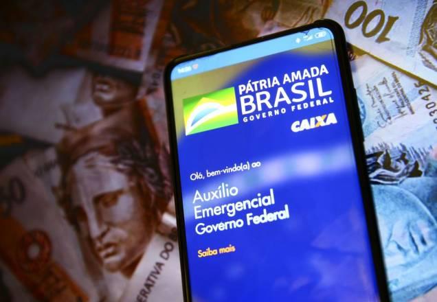 Auxílio emergencial chegou a mais de 67 milhões de brasileiros