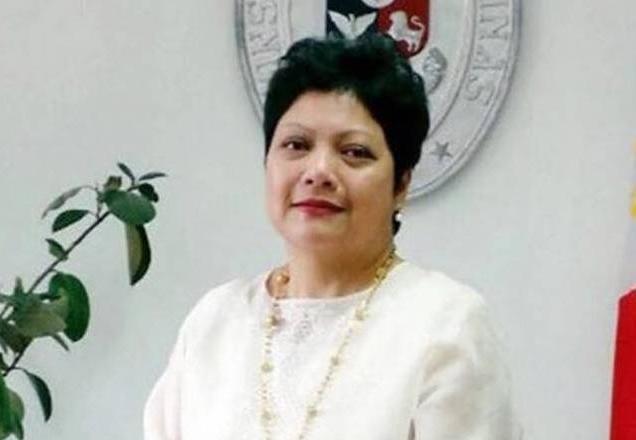 Presidente revoga concessão da comenda à embaixadora das Filipinas