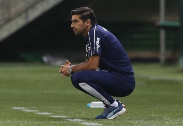 Abel Ferreira, técnico do Palmeiras, testa positivo para o coronavírus