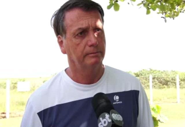 'Não quer dizer que seja culpado', diz Bolsonaro sobre prisão de Crivella