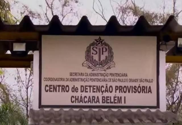 Parentes tentam provar inocência de dois rapazes presos há 11 dias em SP