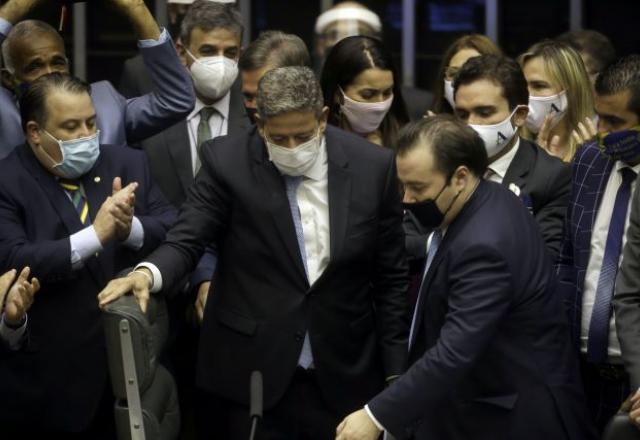 Leia a íntegra do discurso de Arthur Lira ao assumir presidência da Câmara