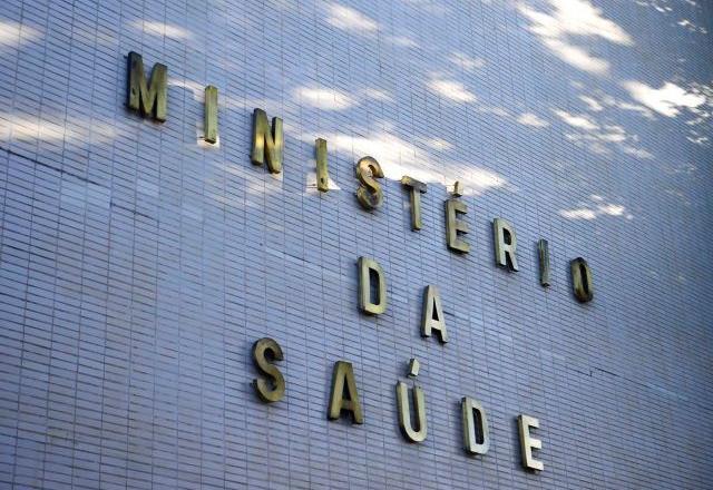 Ministério da Saúde prepara pedido de orçamento de guerra