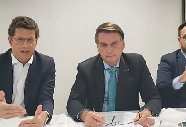 Em live, Bolsonaro afirma que Orçamento terá corte "bastante grande"