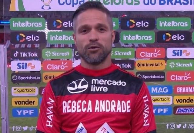 Após goleada, Diego valoriza estilo "agressivo" do Flamengo e faz homenagem à Rebeca Andrade