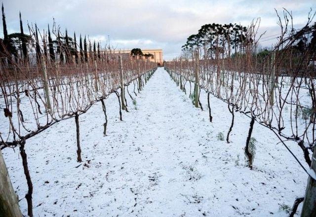 Neve no Sul foi resultado de ciclone no oceano interagindo com ar polar