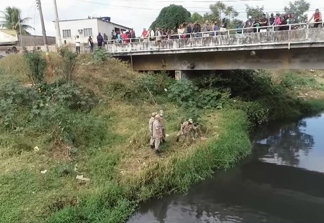 Polícia encontra ossada que pode ser de meninos desaparecidos há meses