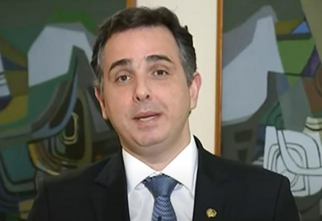 Pacheco: "extremismos" não vão resolver os problemas do país