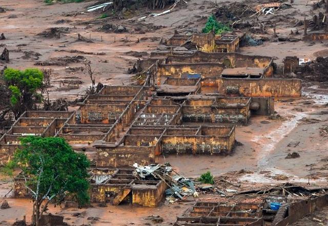 MPMG cobra mais de R$ 2 bilhões dos responsáveis pela tragédia de Mariana