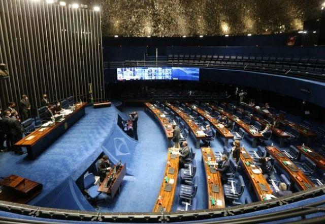 Senado aprova regulamentação da profissão de despachante documentalista