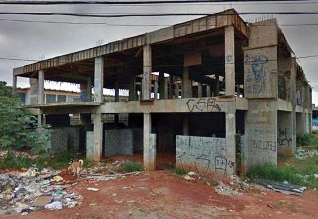 Fiscalização aponta para 140 obras paralisadas no Estado de SP