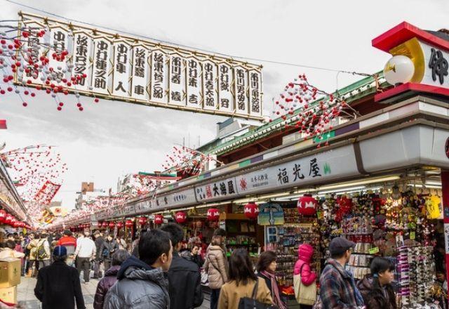 Japão ameniza restrições para ingresso de estrangeiros no país