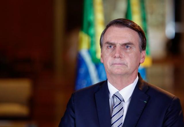 Bolsonaro aprova resolução para redução de gases do efeito estufa