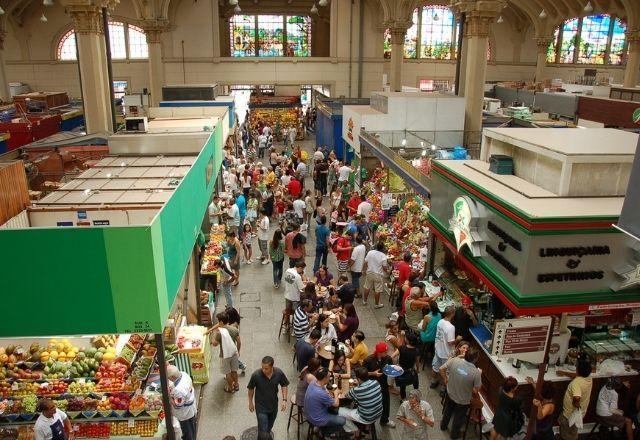 Inflação para famílias de baixa renda atinge 11,4% em 12 meses, diz Ipea