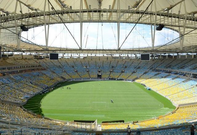 "O campeão", de Neguinho da Beija-Flor, vira hino oficial do Maracanã