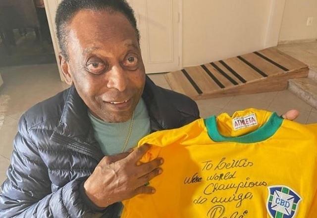 Pelé celebra vitória de Hamilton em Interlagos: "Somos campeões mundiais"