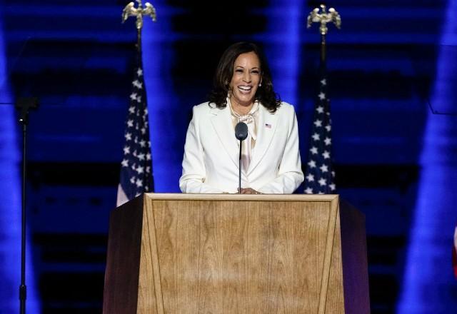 Kamala Harris faz história ao assumir presidência nos EUA