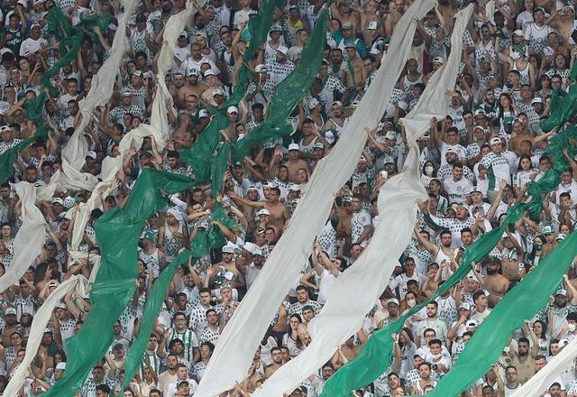 Palmeiras terá Allianz "vazio", mas torcida planeja festa antes de viagem