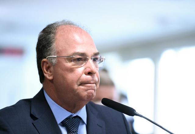 Auxílio: temendo derrota, governo decide mudar texto dos Precatórios