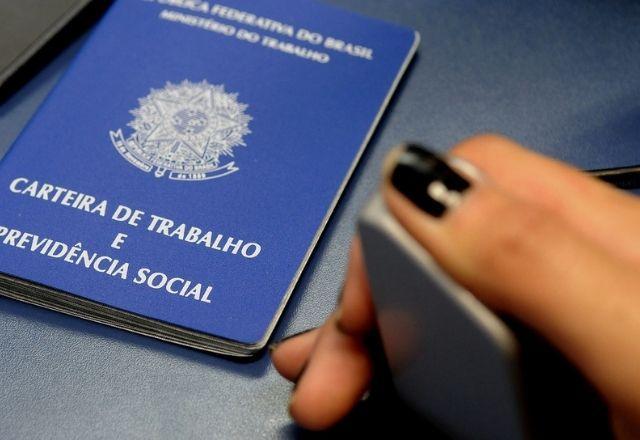 Quase 20% das PMEs planejam diminuir contratações, aponta pesquisa