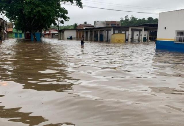 Bahia: duas barragens se rompem e outras apresentam risco de ceder