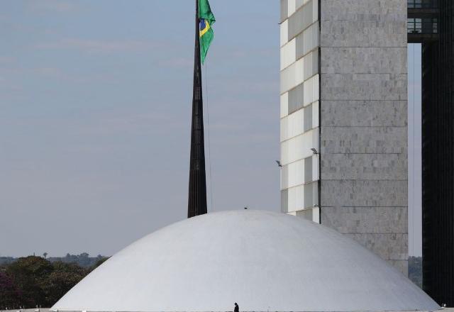 Congresso terá temas polêmicos na agenda do próximo ano