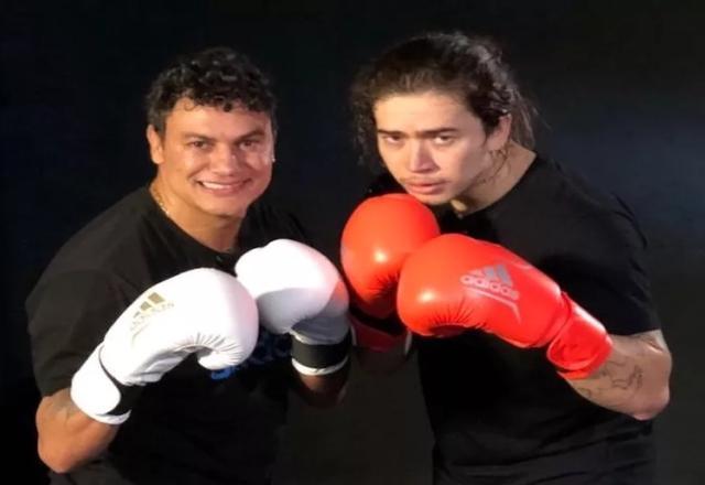 Whindersson Nunes divulga data de luta de boxe com Popó