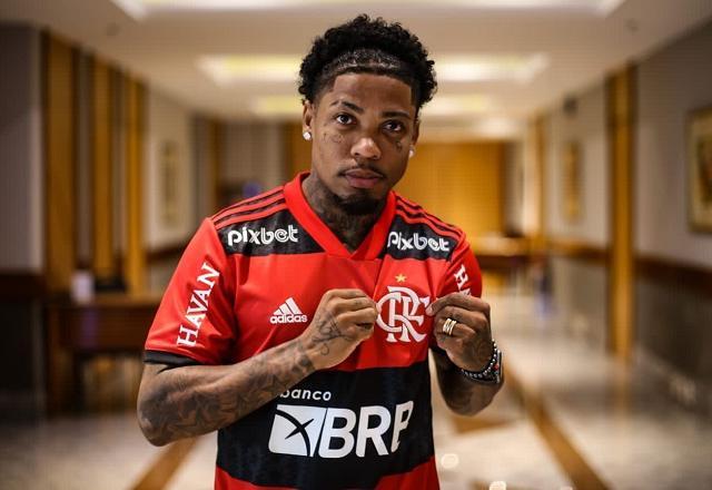 Flamengo oficializa contratação do atacante Marinho, ex-Santos