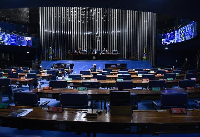 Pressionado por preço dos combustíveis, Senado define votações