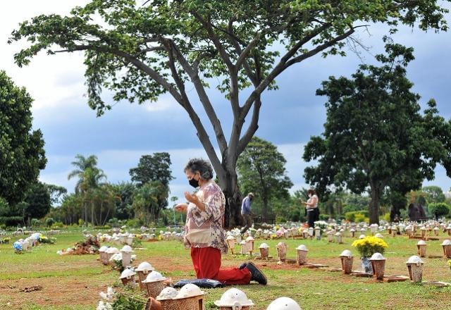 Covid: país registra mais 1.308 óbitos em 24h, maior número desde julho