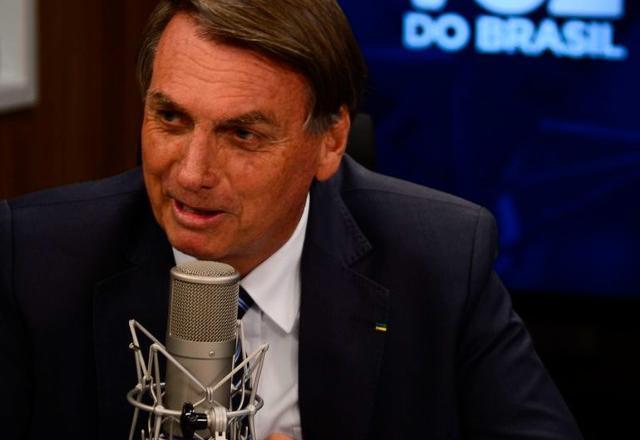 Publicitário sugere envenenamento de Bolsonaro e recebe visita da PF