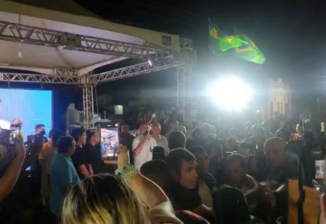 Em viagem ao Nordeste, Bolsonaro faz discurso em Caicó (RN)