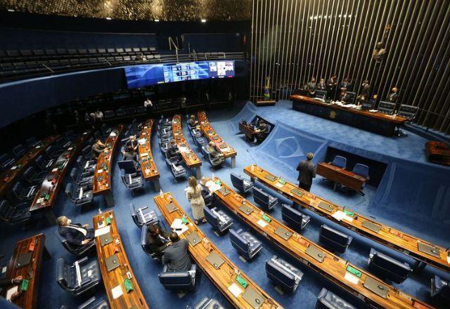 Senado deve debater evasão escolar durante pandemia em sessão temática