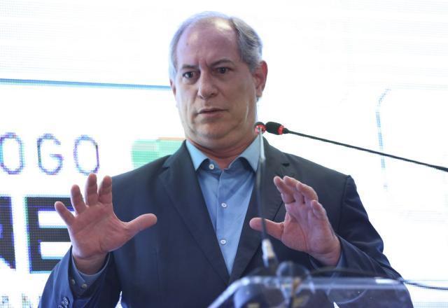 Justiça anula busca e apreensão feitas pela PF contra Ciro Gomes