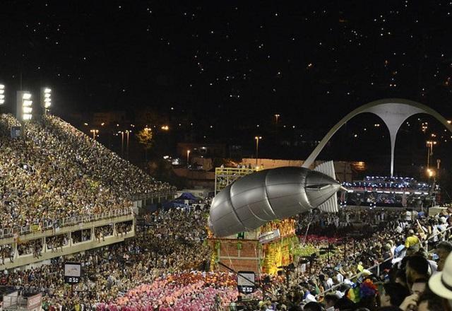 Entre ingressos e confetes: os direitos de quem tem entradas para o carnaval