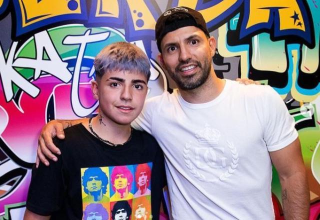 Neto de Maradona e filho de Aguero começa a jogar na Argentina aos 13 anos