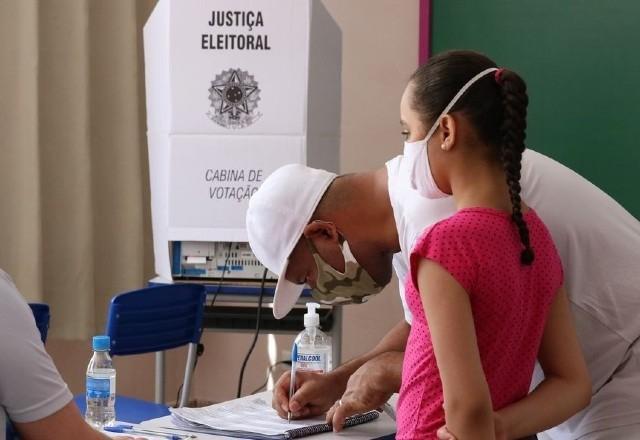 Eleitorado jovem pode ser o menor da história; especialistas apontam causas