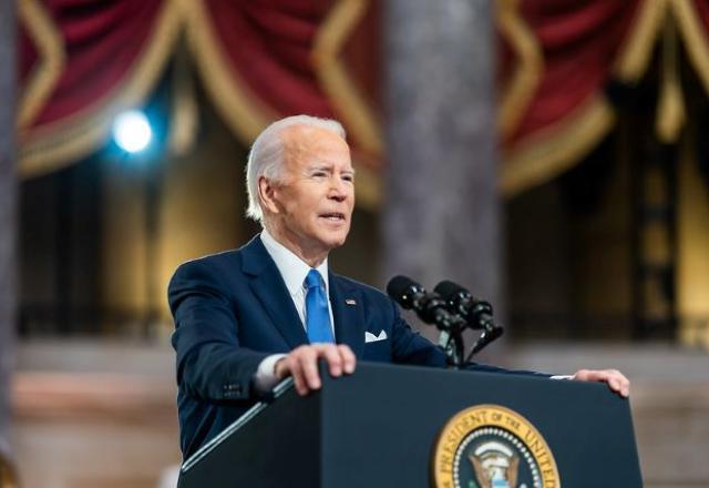 Biden alerta empresas sobre possíveis ataques cibernéticos russos