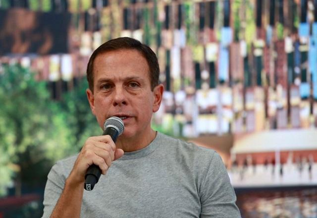 85% das águas do Rio Pinheiros têm mais oxigênio que poluição, anuncia Doria