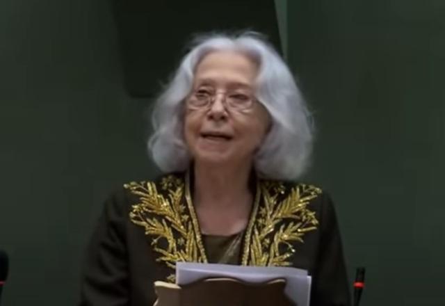 Fernanda Montenegro toma posse na Academia Brasileira de Letras