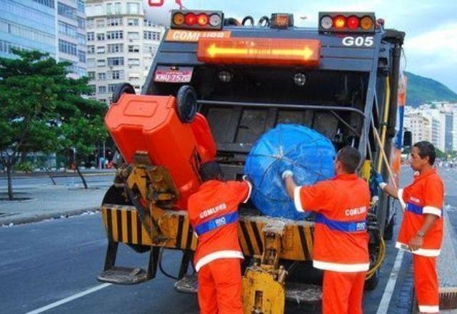 Após suspensão de 3 dias, garis retomam greve na cidade do Rio