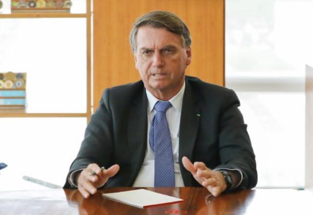 Poder Expresso: Bolsonaro explica compra de viagra nas Forças Armadas