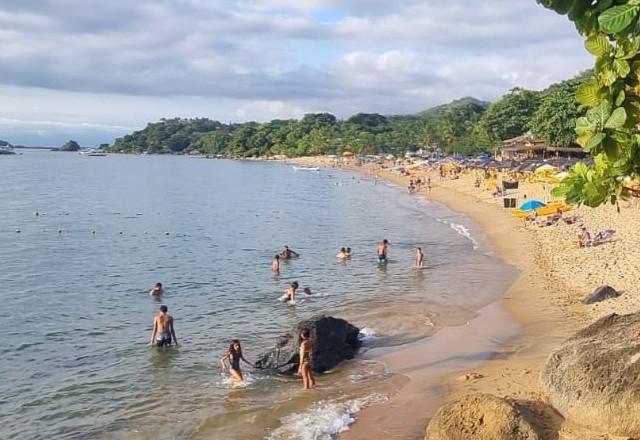 Ilhabela: descubra a praia onde morou uma bruxa