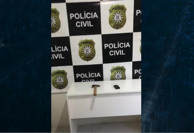 Policia prende quadrilha que extorquia homens com fotos íntimas