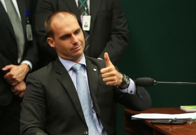 Conselho de Ética da Câmara abre processo contra Eduardo Bolsonaro