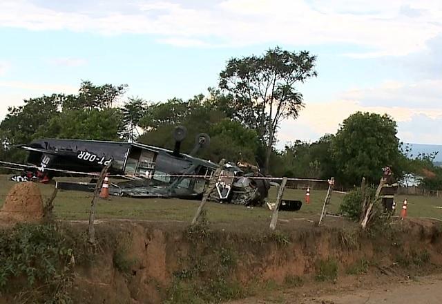 Três pessoas morrem em queda de avião no interior de São Paulo